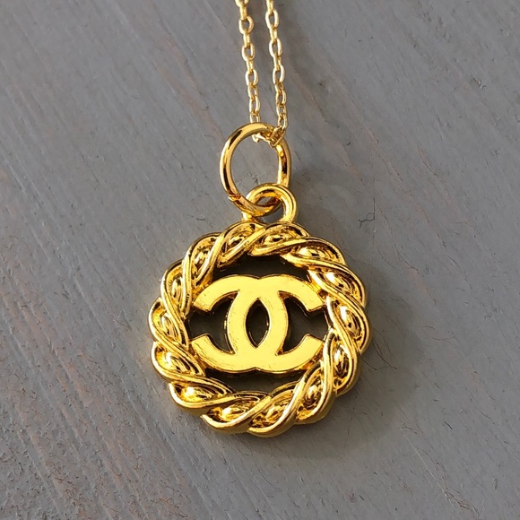 Authentic Chanel Hardware Necklace - Picture 4 of 5